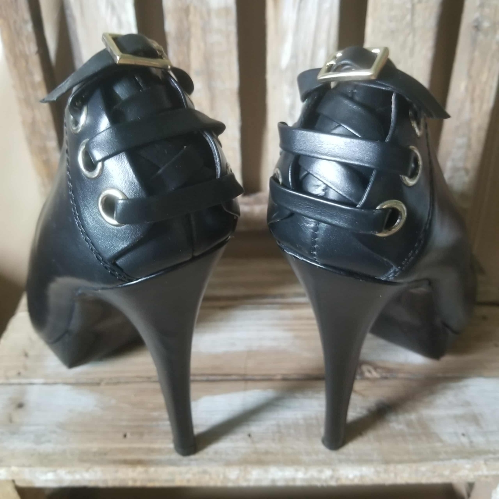 BCBGeneration Black Platform Heels